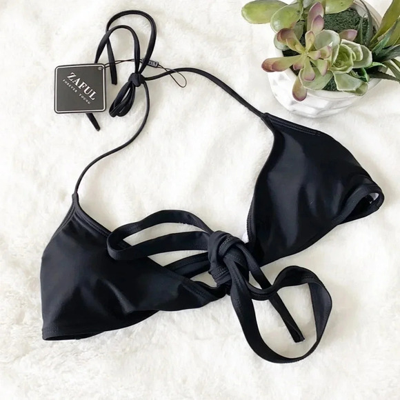 Zaful black tie front bikini top - Picture 1 of 5